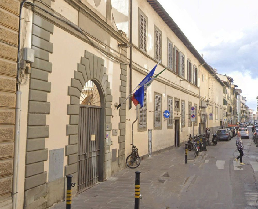 Scuola Rucellai ed il centro sociale Oltrarno (scuola Mazzei)